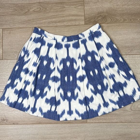 Vineyard Vines Blue and White Mini Skirt Size 00 - Picture 5 of 7